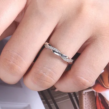 USTAR Jednoduchá Väzba midi prst prstene pre ženy vložkou plný cubic zirconia zásnubné prstene žena medi módne šperky